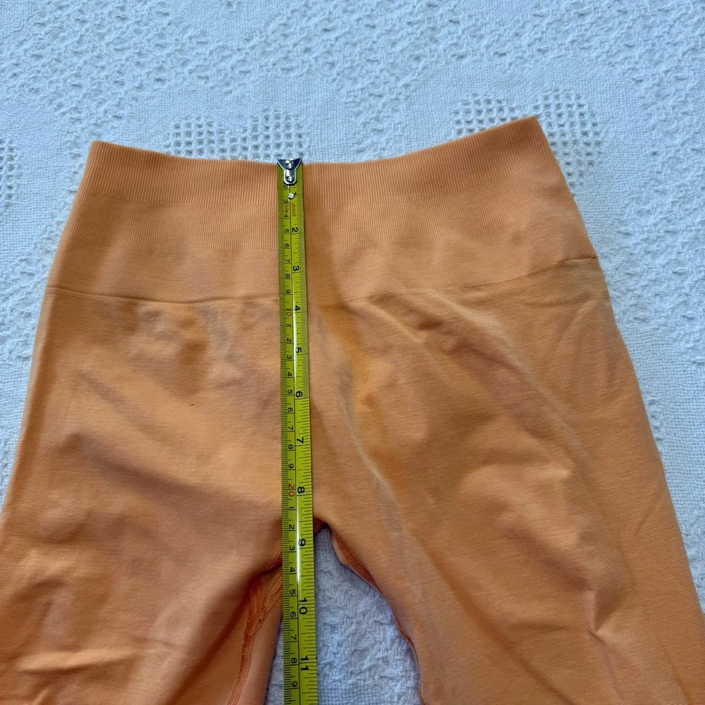 Orange Ombré Alphalete Amplify Leggings (M)